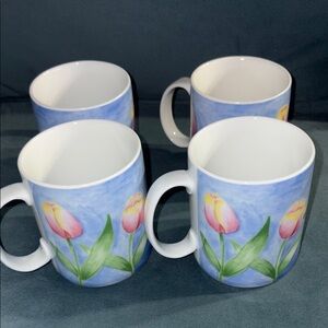Lower Price!!!!Coventry Fine Porcelain Tulip  Blue and White Mugs Set